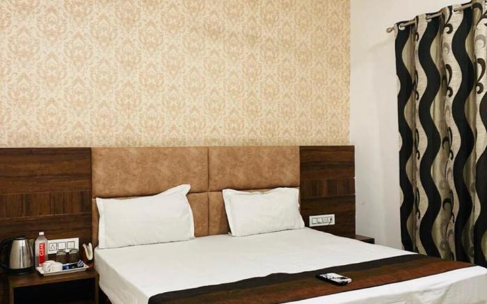 Goroomgo JK Residency Amritsar