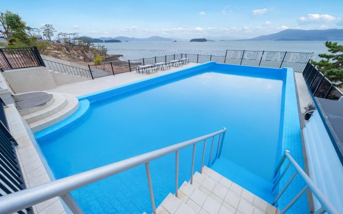 Sacheon Bichae Pension