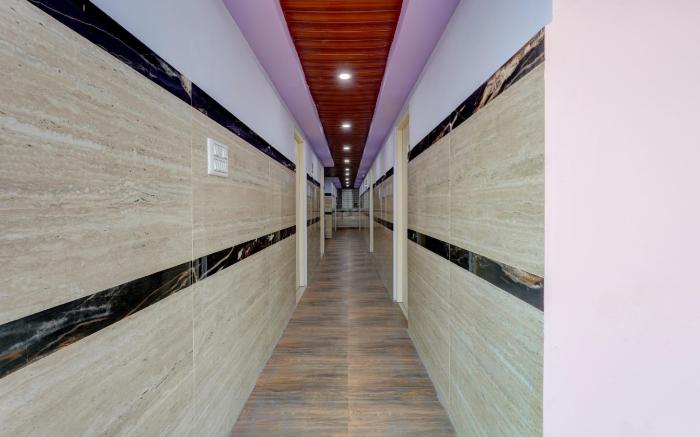 Hotel O Royal Suites