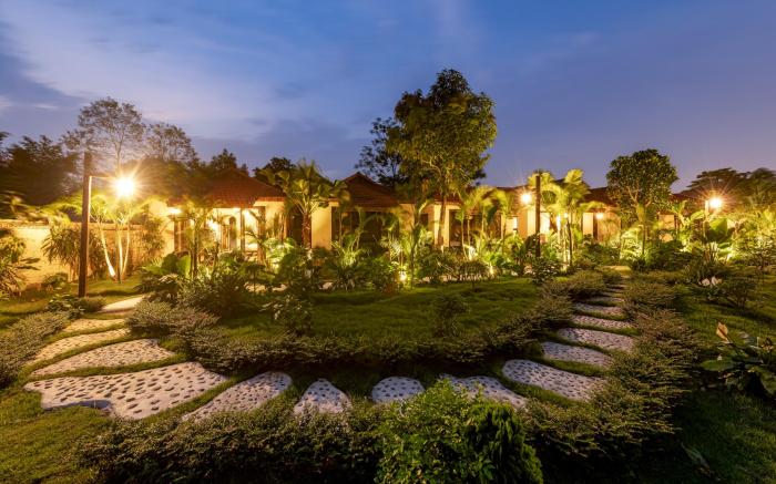 Scenic Mountain Ecolodge Ninh Binh