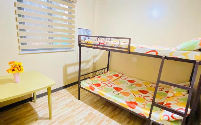 15pax-U6-R&F Vigan Transient House