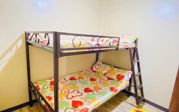 12pax-U6-R&F Vigan Transient House