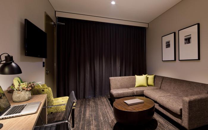 The Glen Hotel and Suites