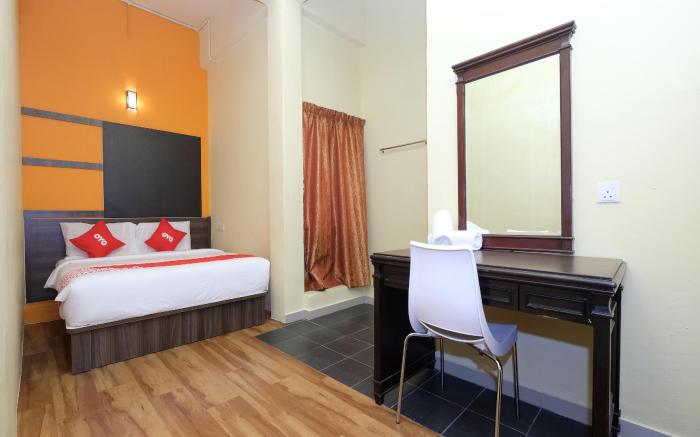 SUPER OYO 44029 Tudor Home Inn