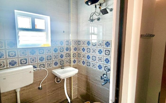 Sishya Hotels & Service Apartment Thoraipakkam, Chennai OMR, IT Expressway
