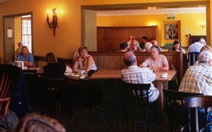 Crown Hotel