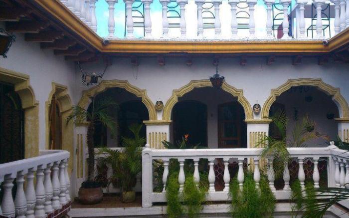 Hotel Gran Plaza Euromaya