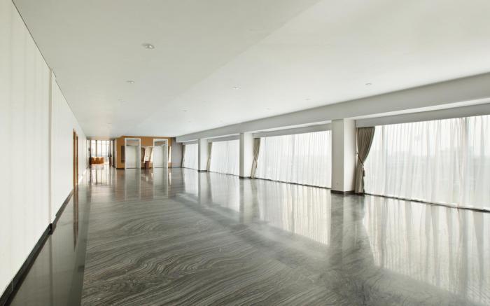 Hariston Hotel and Suites