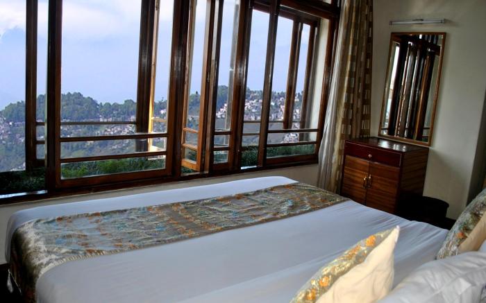 Central Heritage Resort & Spa (Formerly Fortune ITC Resort)  - The Mall Road 