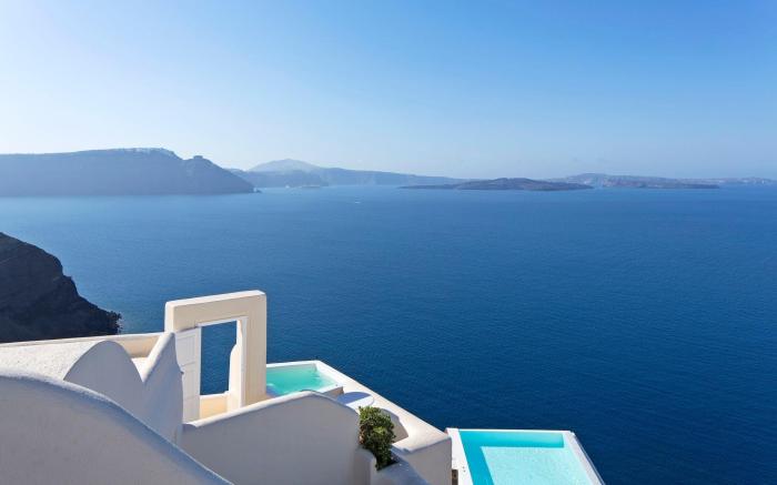 Canaves Oia Suites