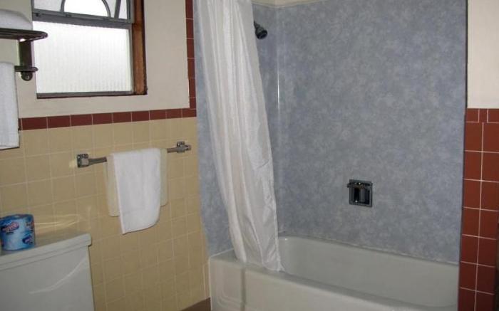 Royal Victorian Motel