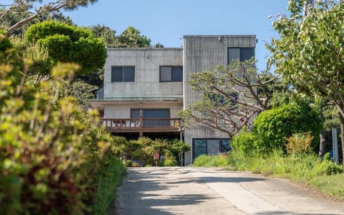 Seokmodo supsokbadapunggyeong pension