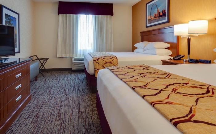 Drury Inn & Suites St. Louis near Forest Park