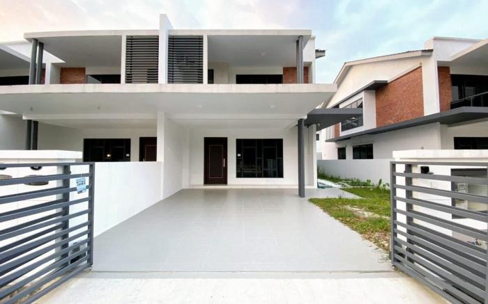 BrandNew Modern Cozy House@ALMA NEAR JUSCO