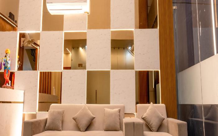Hotel Ten 11