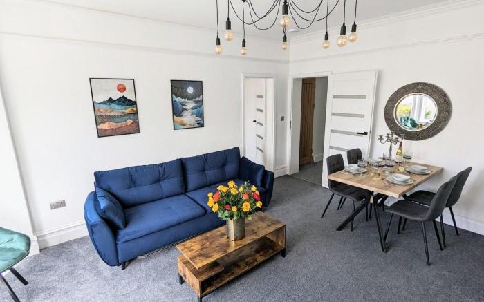 West Shore Apartment by Seaside Llandudno