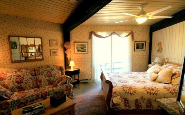 Stouffermill Bed & Breakfast