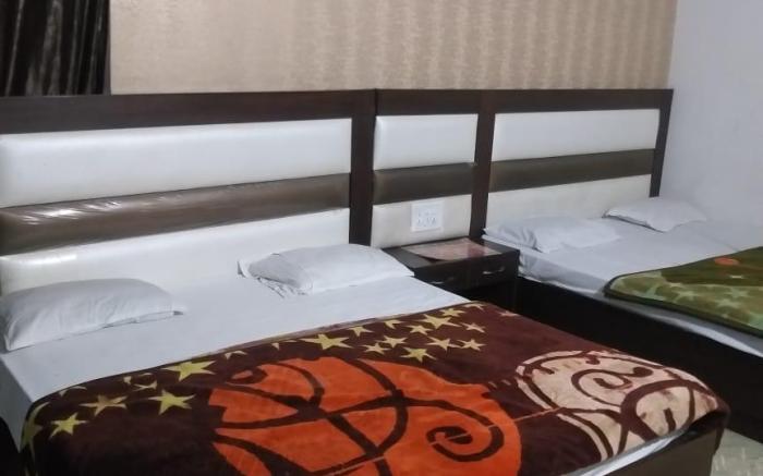 Hotel Indra By GRB