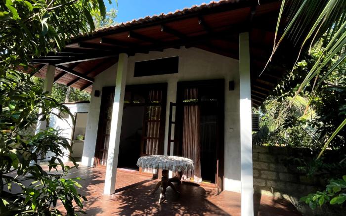 Dinuri Villa