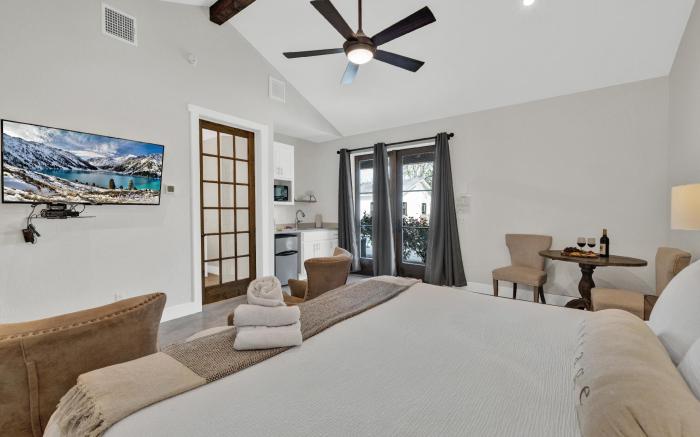 Schubert Inn Combo with Pool