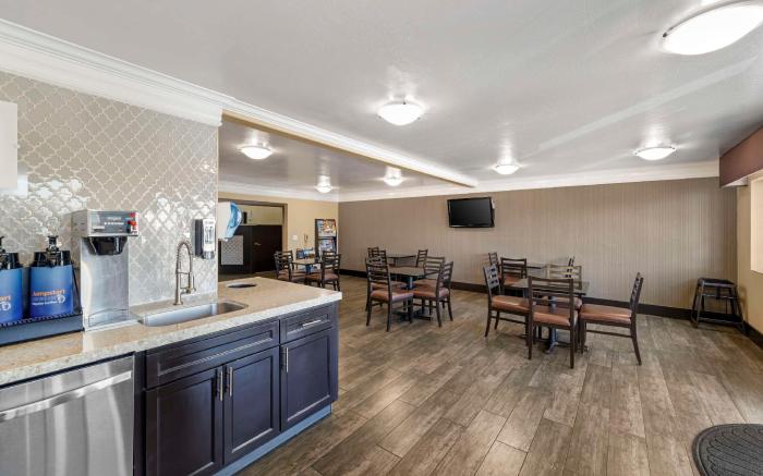 Best Western Liberty Inn