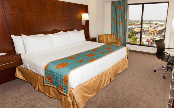 Ramada Plaza by Wyndham Orlando Resort & Suites Intl Drive