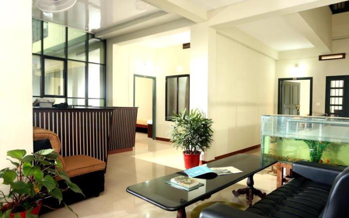 Misty Hills Resort