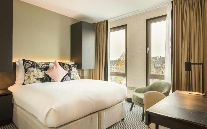 Monet  Garden Hotel Amsterdam