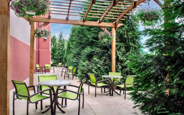 SpringHill Suites Long Island Brookhaven