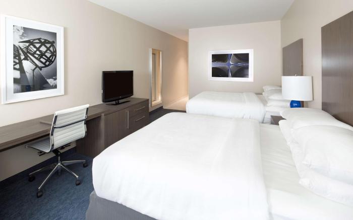 Hotel Renovo Des Moines Urbandale,Tapestry Collection Hilton
