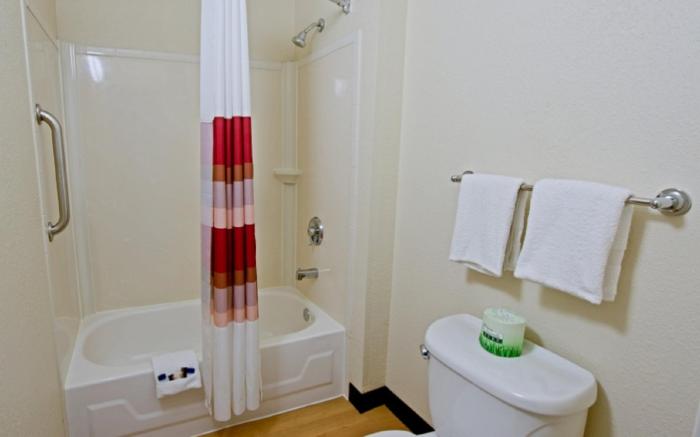 Red Roof Inn Syracuse