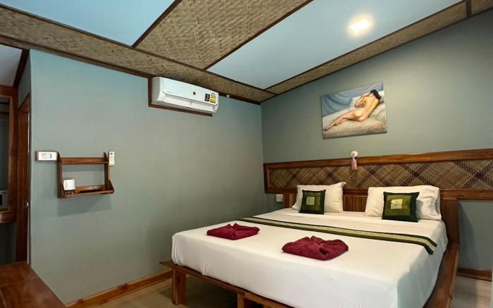 Phi Phi Ingphu Viewpoint Hotel