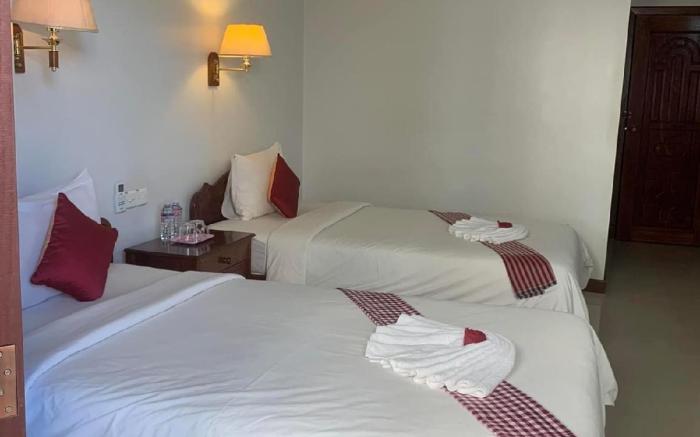 Mom's Guesthouse