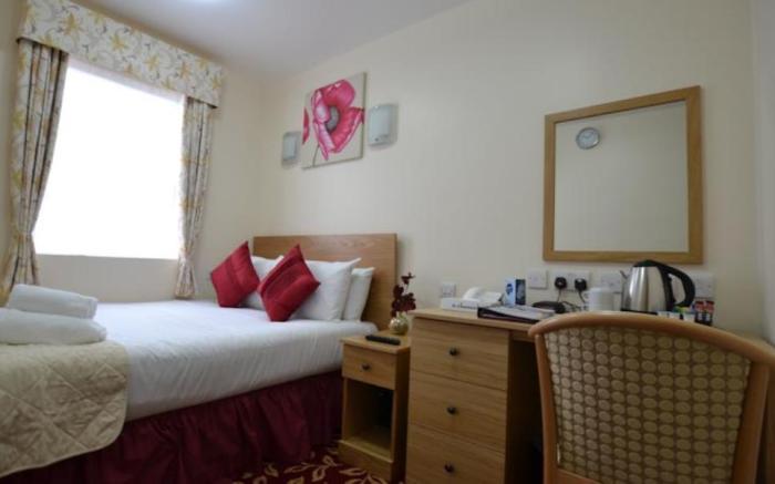 Best Western Greater London Hotel