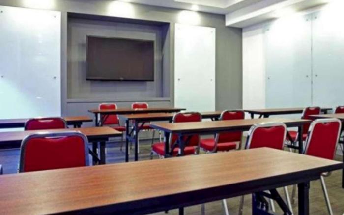 Monoloog Hotel Makasar