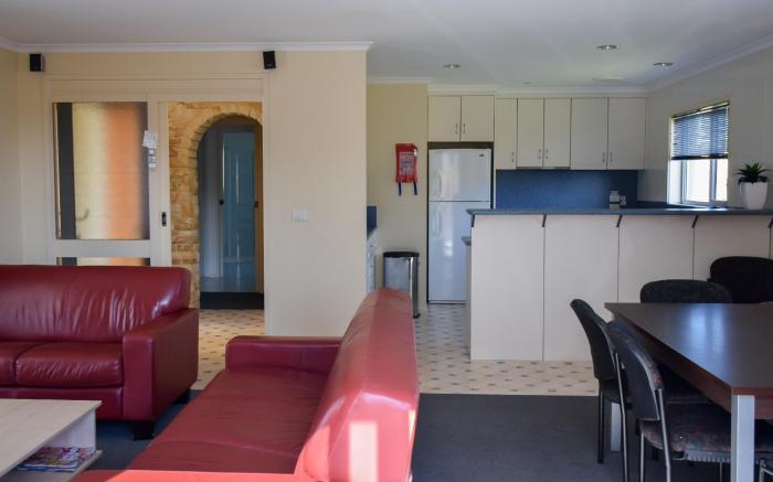 Beachway Motel and Restaurant