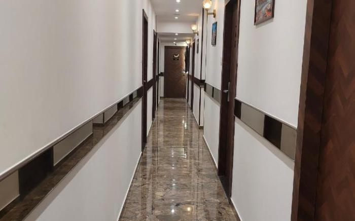 MIG SUITES