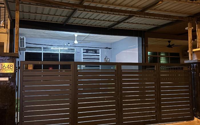 Homestay Imaan (Muslim Only)