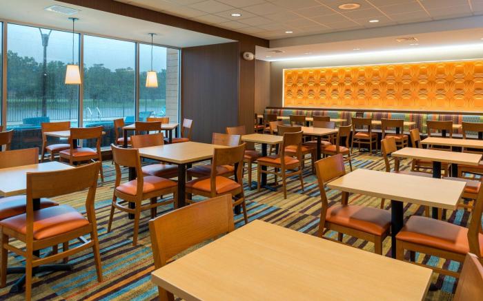 Fairfield Inn & Suites Orlando East/UCF Area