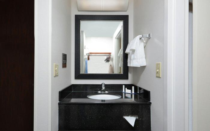 Fairfield by Marriott Inn & Suites Charlottesville North