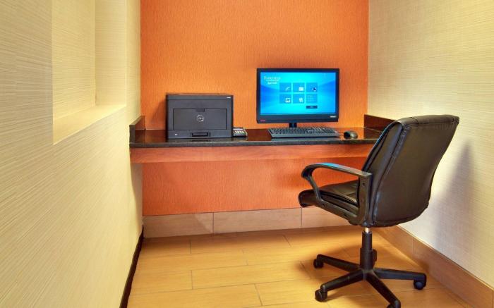 Fairfield Inn & Suites Clarksville