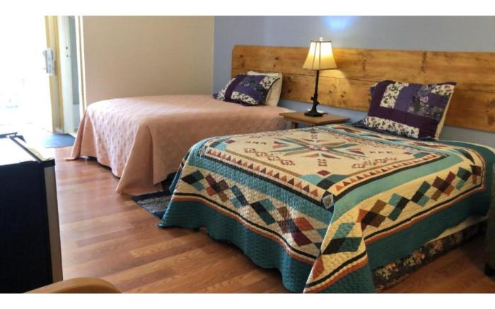 Lake Country Inn