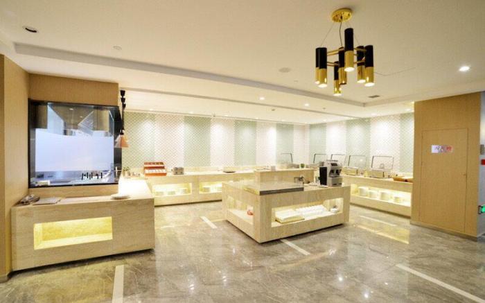 Metropolo Hotel Qingdao Wusi Square Xiaomaidao