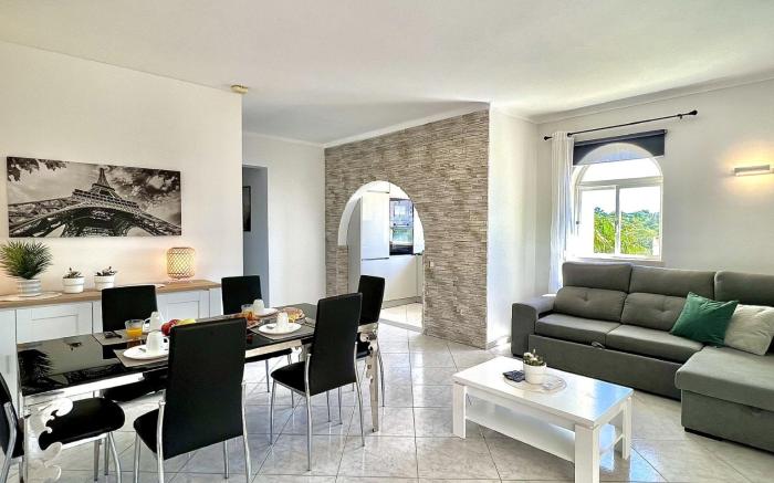 ALBUFEIRA MARINA SOL WITH POOL by HOMING