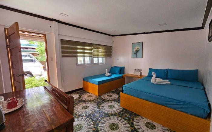 Tambayan Rooms and Cottages by SMS Hospitality