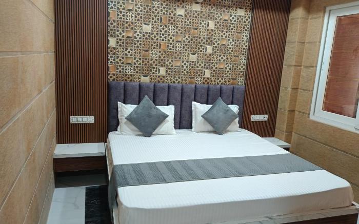 Hotel Asha Delight