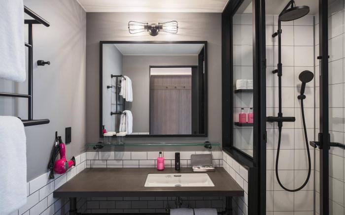 Moxy Tokyo Kinshicho