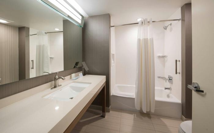 Courtyard by Marriott Russellville