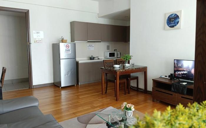 Studio Lovely Stay Sky Pool Regalia KLCC View