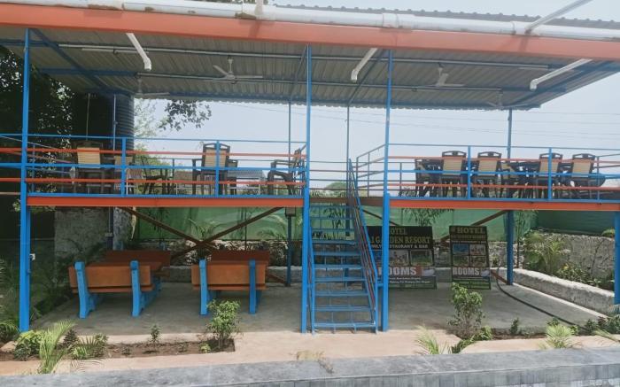 HOTEL MUMBAI GARDEN RESORT 